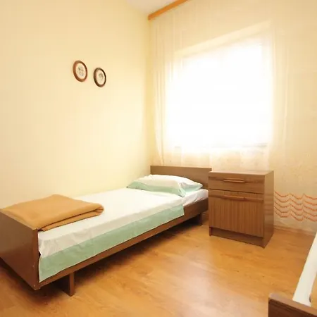Kraj 333a * Dobropoljana